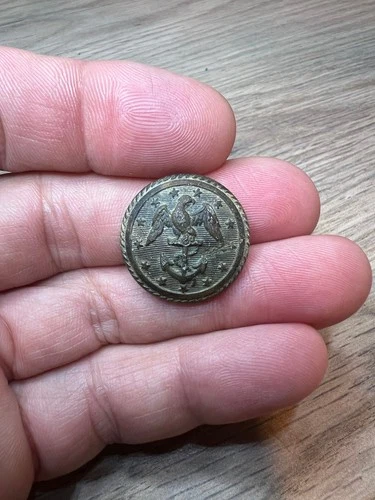 Dug Civil War Vertical Anchor Navy Coat Button Recovered Norfolk, Va. NA212 A.3