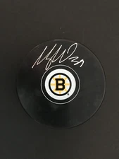 MORGAN GEEKIE AUTOGRAPHED 2025-26 NEW STYLE BOSTON BRUINS PUCK JSA
