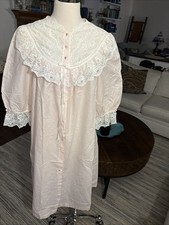 Vtg Barbizon Modest Cottage Midi Nightgown Lace Pale Pink Button Front Size M