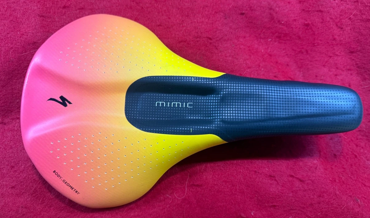 Specialized Womens Phenom Comp With MIMIC Saddle in Black Specialized Womens Phenom Comp With MIMIC Saddle in Black
