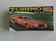Jo-Han 72 Ford Torino Oval Track Racer V8 1972 Plastic Model