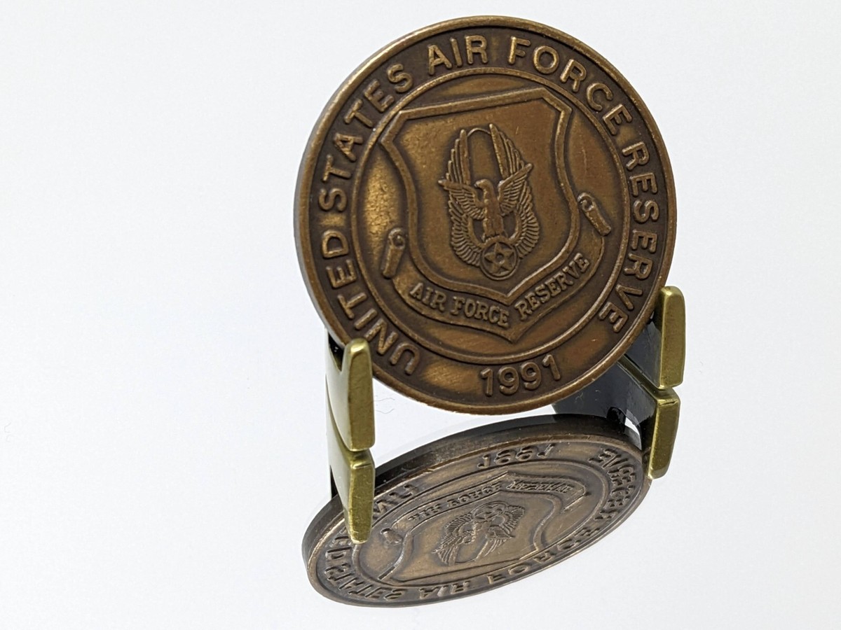 Vintage 1991 - US Air Force Reserve 37th Aero Medical Evac Challenge Coin  #667 | eBay