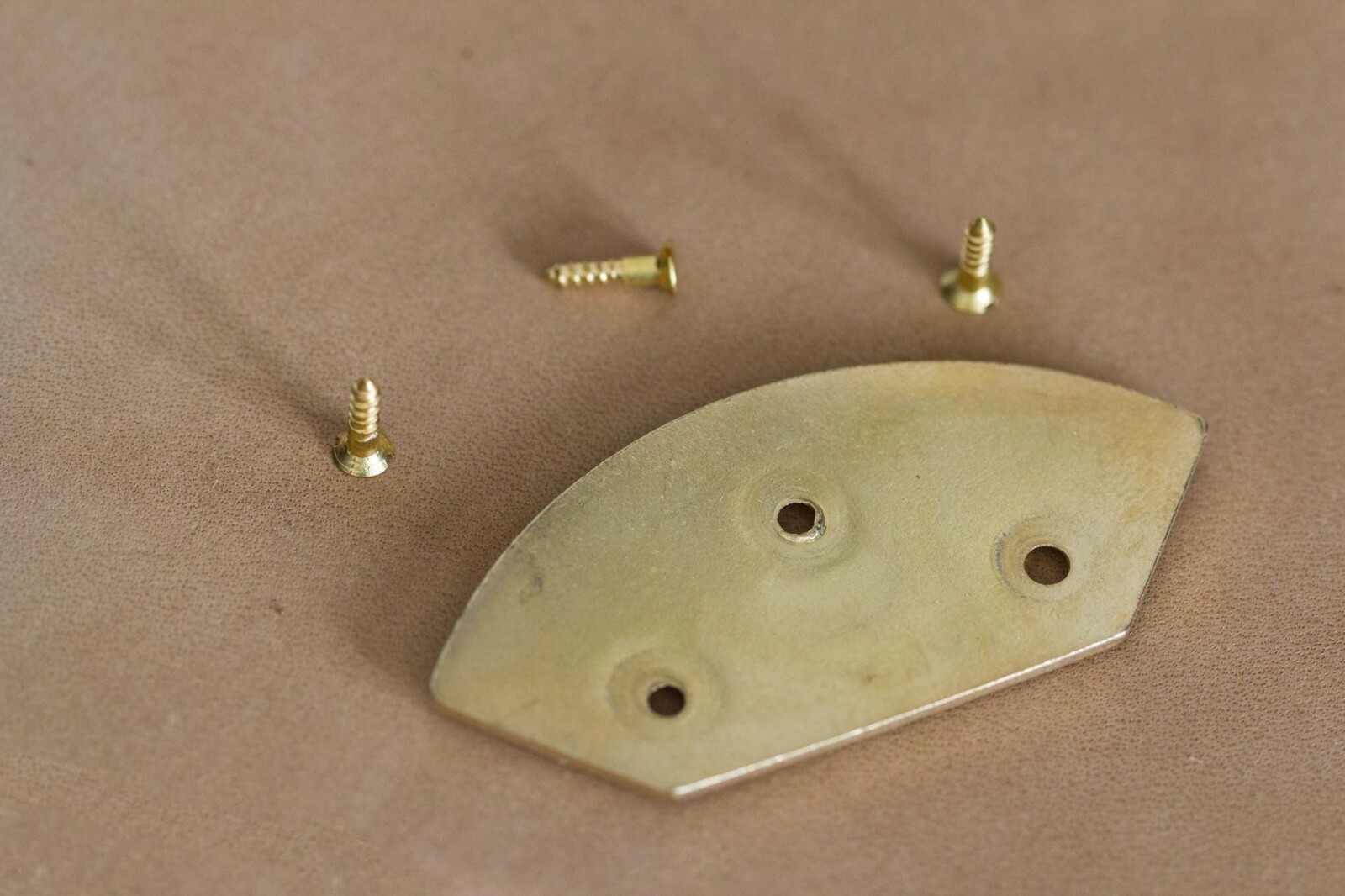 Купить Triumph Flush Metal Toe Taps for Proper Quality на Аукцион из