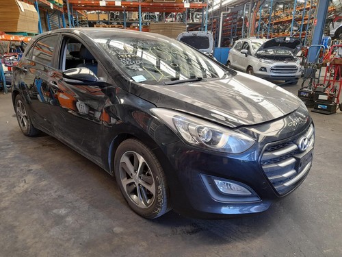 HYUNDAI I30 WASHER BOTTLE GD, 5DR HATCH, NON H/LAMP WASHER, 03/12-02/17 - Picture 4 of 12