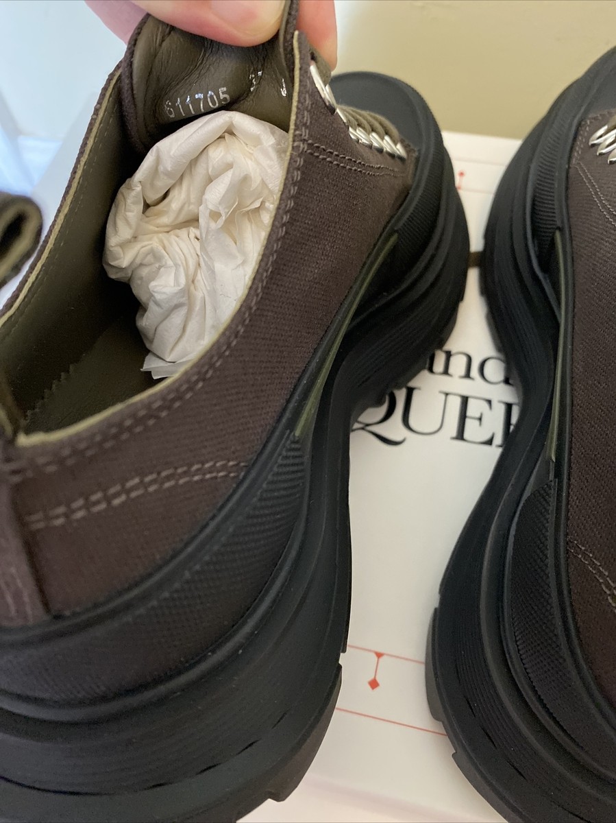スニーカー alexander mcqueen Sea green leather Tread Slick sneakers Alexander McQueen Sea Green Leather Tread Slick Sneakers