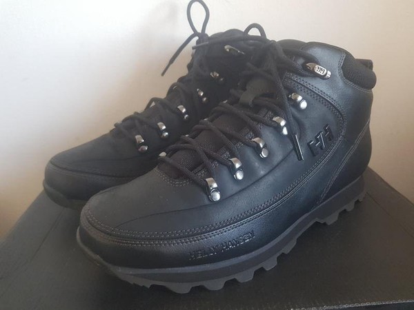 Men Helly Hansen Boots Black 42