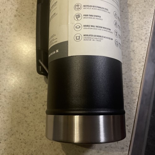 Stanley The Legendary Vacuum Insulated Classic Bottle 1,5 qt / 1,4L - Bild 14 von 22