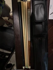 McDermott g224 G core pool cue !2.5 mm tip 19oz barely used and  a rage break cu