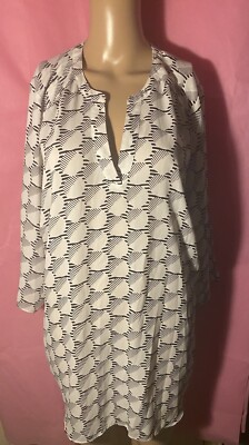 worthington geometric Long Sleeve Vneck Top 1X
