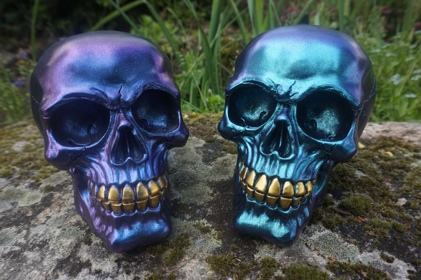 Crâne double SK277 tête de mort heroic fantasy gothique effet métallique gris acier 20cm