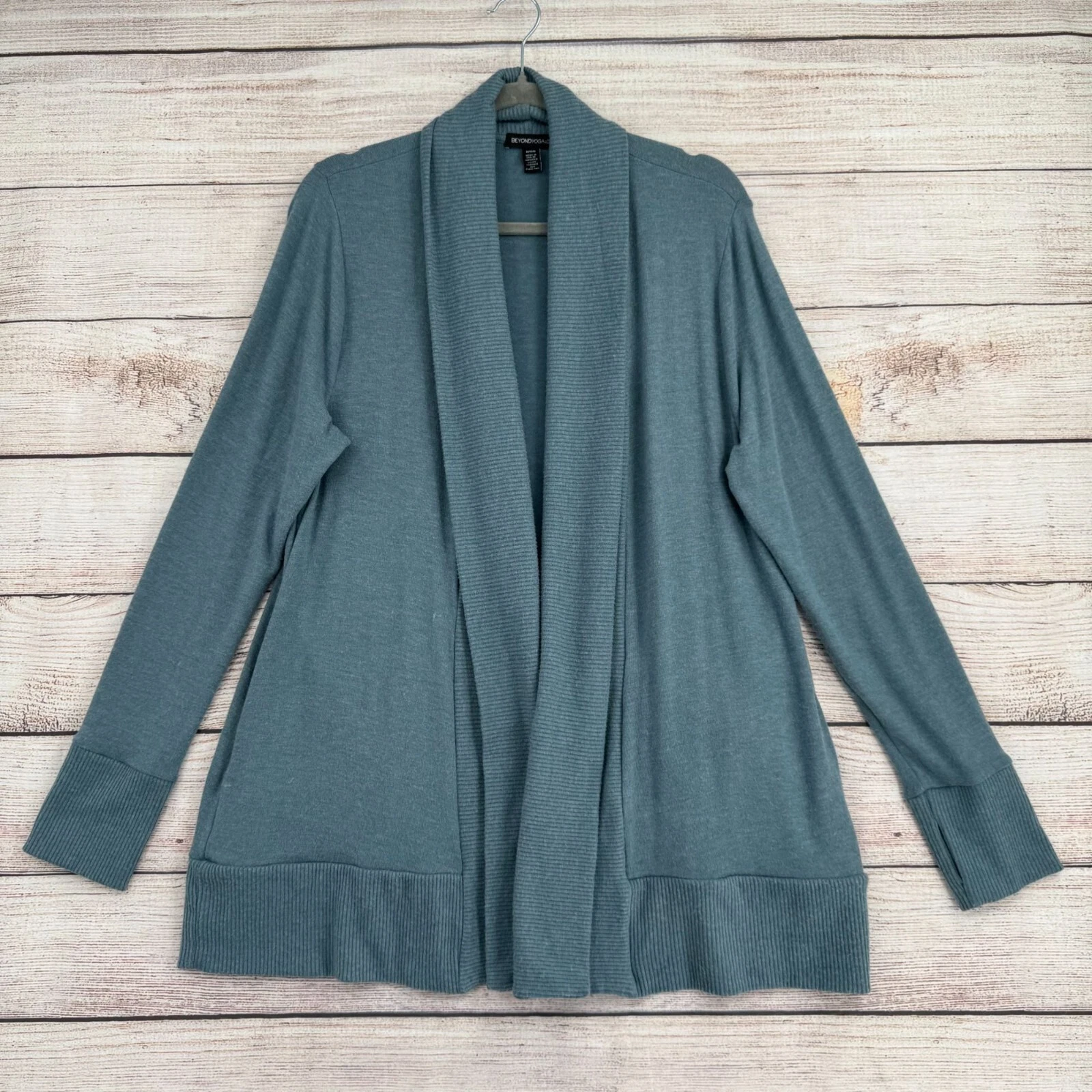 beyond-yoga soften up jacket