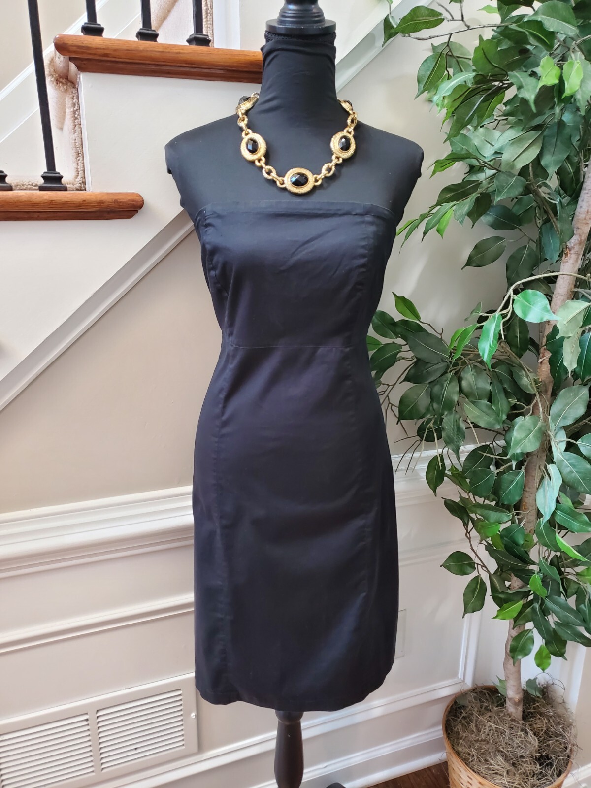 Women's Solid Black Polyester Strapless Casual Kn… - image 1