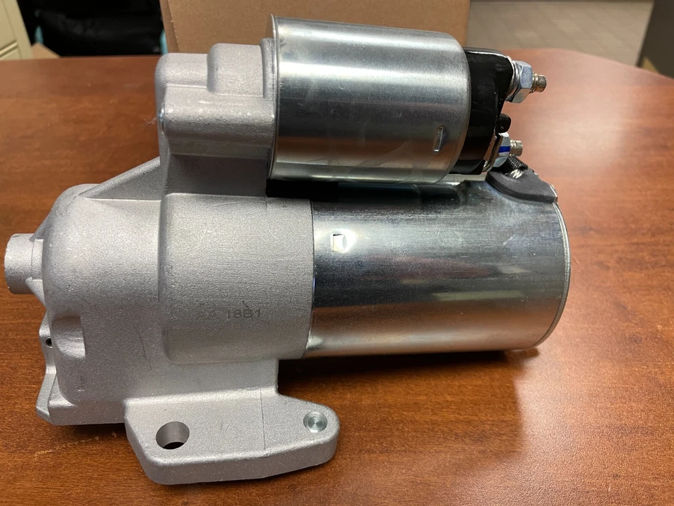 Arranque Motorcraft para 01-04 Ford Escape/Mazda Tribute 3,0 L V6, ver descripción Foto 3 de 4