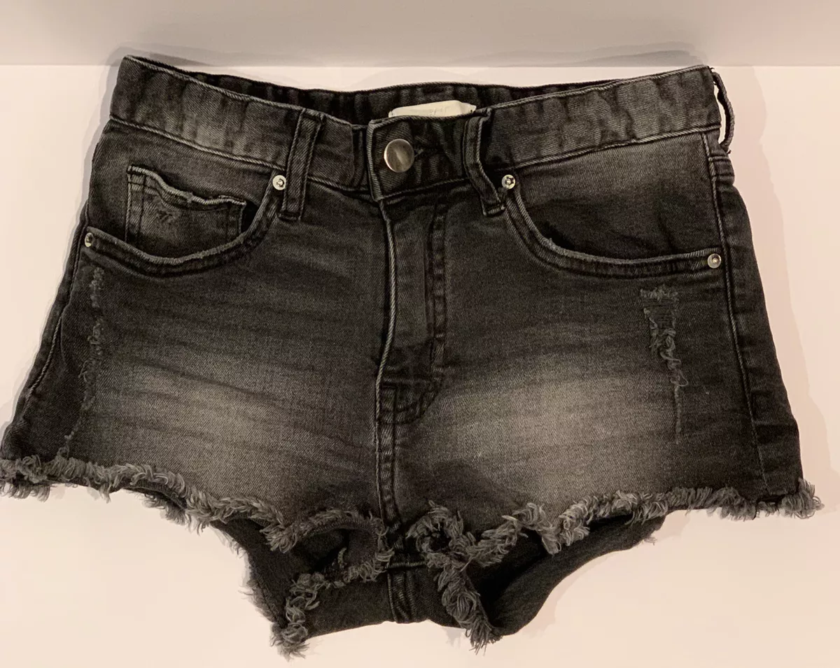 H&m ripped denim shorts top
