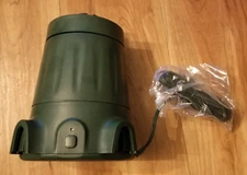 Rotating Christmas Tree Stand for up to 120Lb *MISSING THE LEGS & A PART ON TOP*