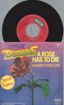7''   The Dooleys  A Rose Has To Die
