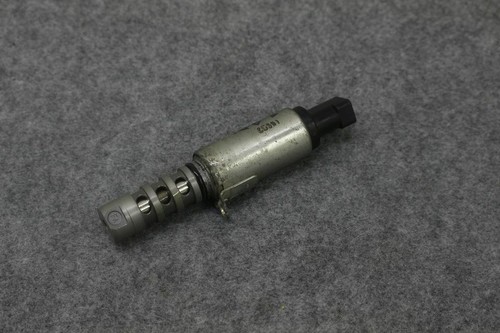 Audi RS4 8E A6 R8 VW Touareg 7L Steuerventil 06E109257J Nockenwelle Ventil