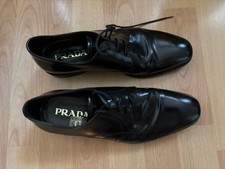 Prada Smooth Leather Lace Up Derby Dress Shoes With Toe Cap Detail