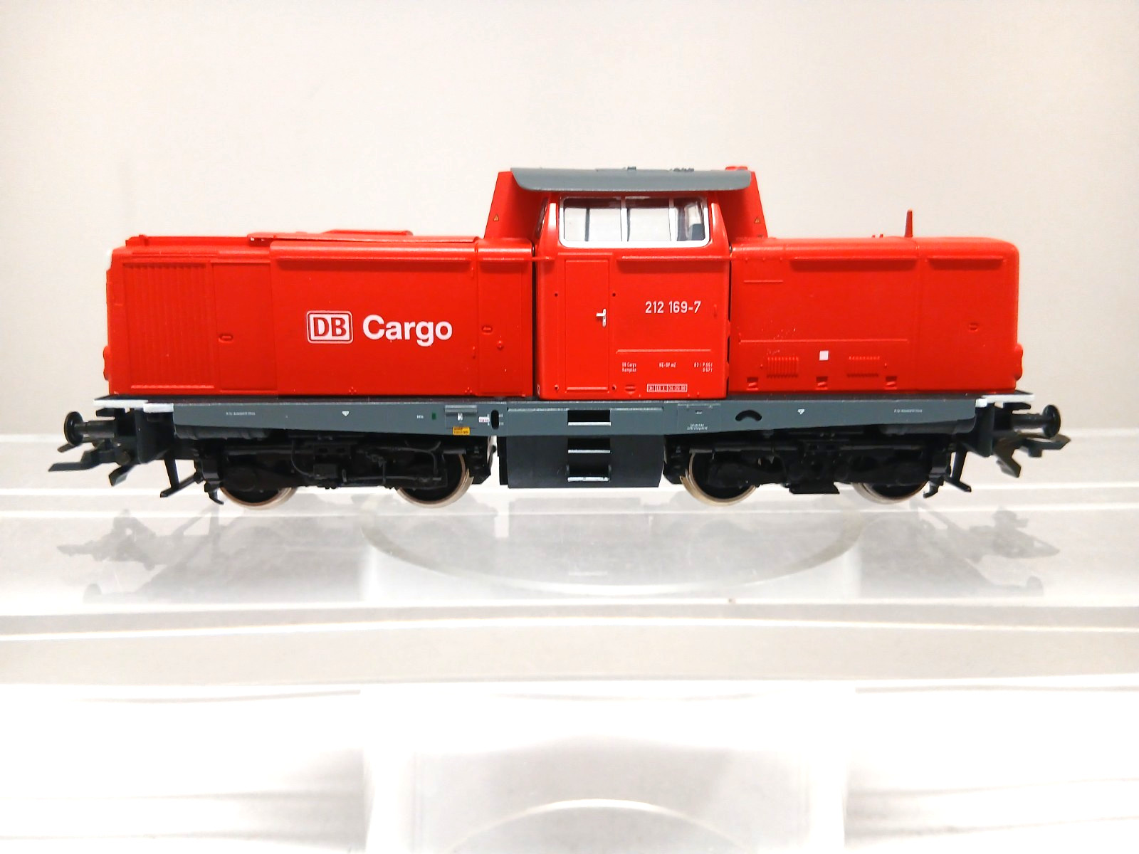 ROCO 63980 H0 DC. Locomotore diesel BR 212 169-7 delle DB AG.