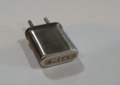 HC-25/U - 4.6250 MHz Radio Crystal - .039 Pins - Courier