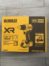 DeWalt 20v XR 1/2" Drill/Driver Kit DCD800D2 new and sealed