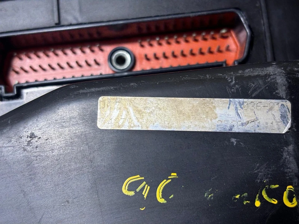 Engine Control Module ECM ECU Computer Dodge Dakota 1990 90 2.5 liter 4379941 - Image 3 of 4