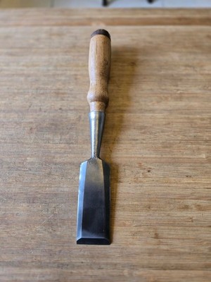 Vintage Stiletto Chisel 1 1/2'' Beveled Edge Chisel