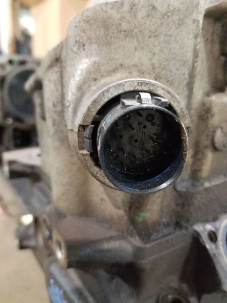 Cylinder Head 6.4L Diesel Fits 08-10 FORD F250SD PICKUP 561553 Foto 3 de 4