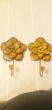2 Brown Decorative  Flower Wall Hooks