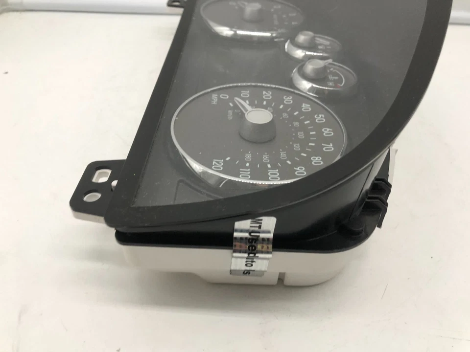 Cuadro de instrumentos velocímetro Mercury Milan 2006-2009 65195 millas OEM D02B24003 Foto 3 de 4