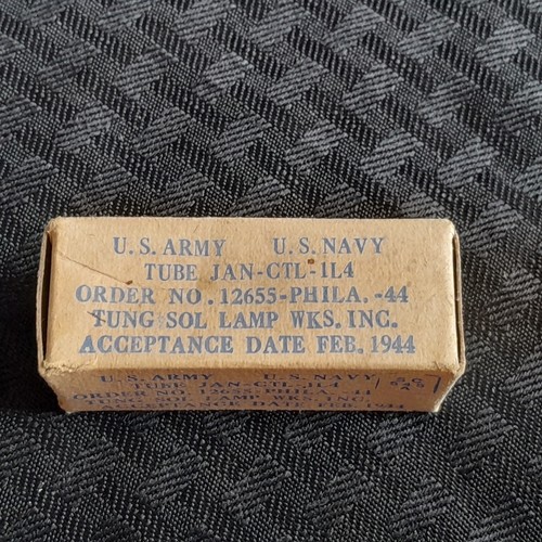 Vintage lot of (5) U.S. Army Signal Corps and U.S. Army/Navy radio tubes - Picture 11 of 13