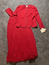 Vintage NWT LESLIE FAY EVENINGS Size 16 Red Two Piece Floor Length Skirt/Top Set