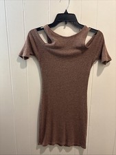 Popular Basics Women's Dress Stretch Short Sleeve Open Shoulder Size L Brown