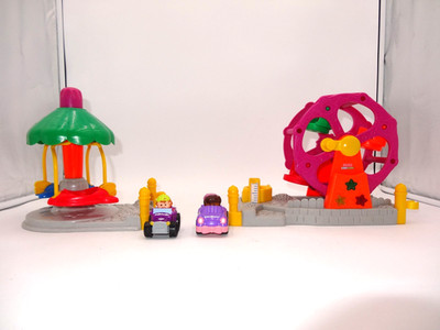 Fisher Price Little People Musical Ferris Wheel Rocket Airplane Ride  2 Wheelies