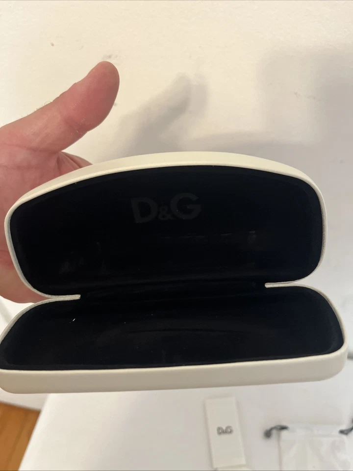 Dolce & Gabbana Gafas de sol Estuche rígido Blanco Almeja Foto 2 de 4