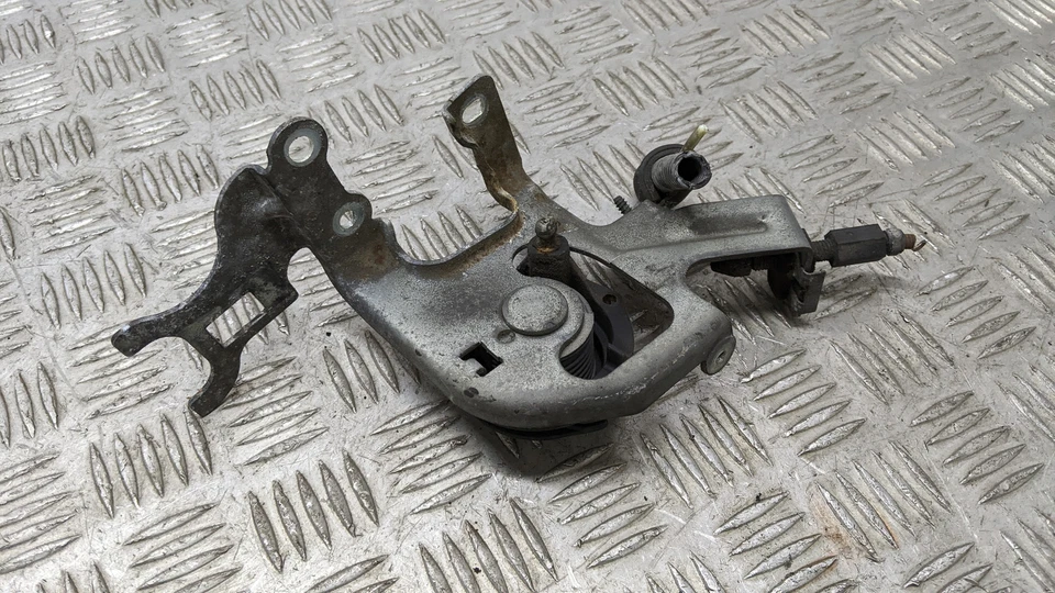 VOLVO S70 SE 10V E2 5 DOHC 1999 CABO DO ACELERADOR MOLA DE RETORNO 6842506 - Imagem 3 de 4