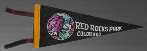 VINTAGE SOUVENIR FELT PENNANT RED ROCKS PARK COLORADO 1950s  - 第 1/2 張圖片