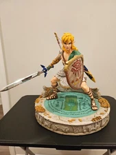 Legend of Zelda Kintsukuroi Creations Link Tears of the Kingdom Resin Statue