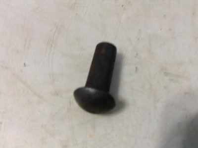 2892 - A New Rivet For The Cutter Bar On A Mortl T4, T5, T6 Disc Mowers