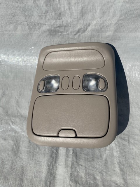 2004 2005 2006 Toyota Tundra Double CAB Overhead Console Dome Light for