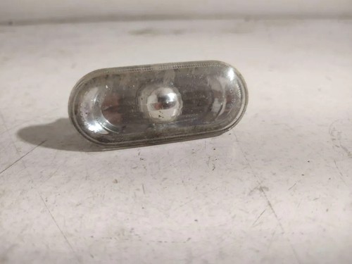 VW PASSAT B5 3B2 Kotflügelblinker vorne rechts 1j0949117 1.90 Diesel 31499922