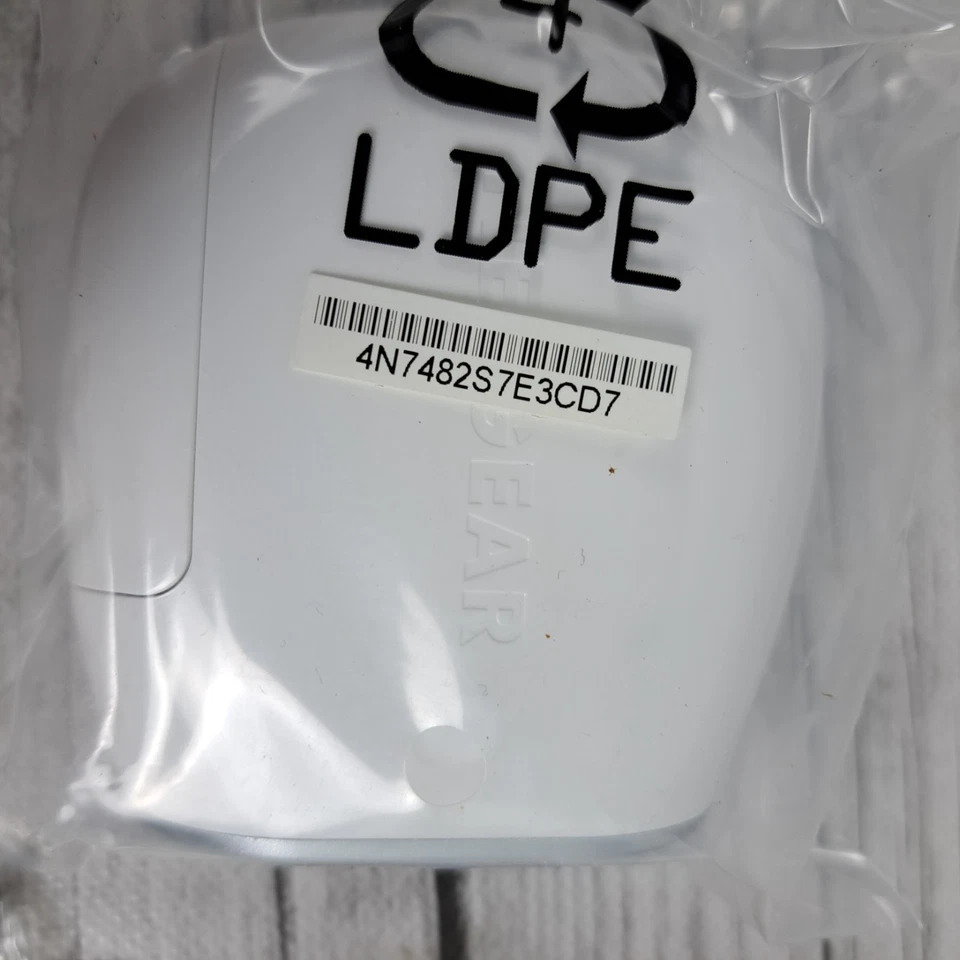 Cámara de seguridad NETGEAR Arlo VMS3230C-100NAS Wi-Fi NUEVA Foto 3 de 4