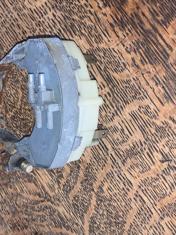 1971-72-1973 CADILLAC DEVILLE FLEETWOOD ELDORADO NEUTRAL SAFETY SWITCH USED 137 - Image 3 of 4