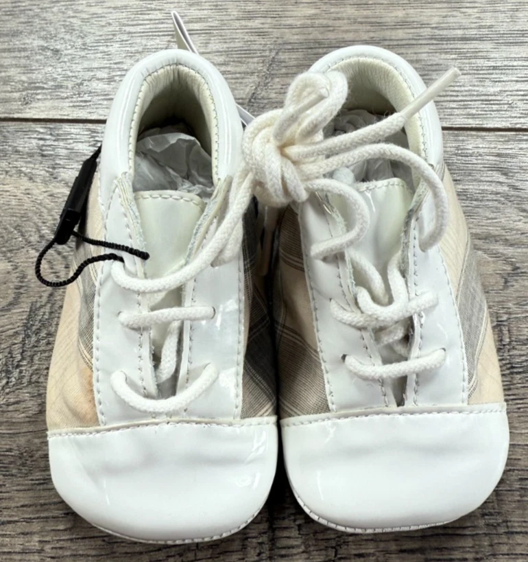 Ropa de bebé niño nuevos zapatos Burberry talla 17 talla 2 tartán Foto 2 de 4