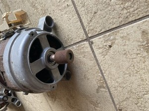 Waschmaschinenmotor AEG/Privileg   NIDEC