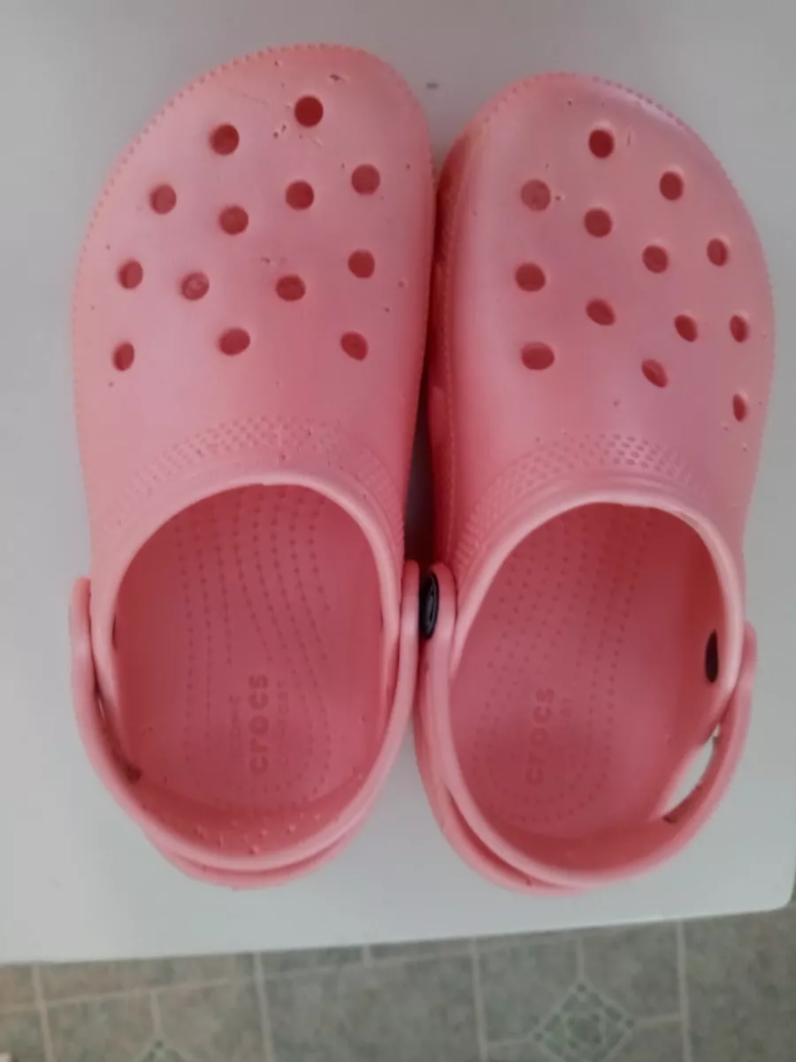 Peach best sale colored crocs