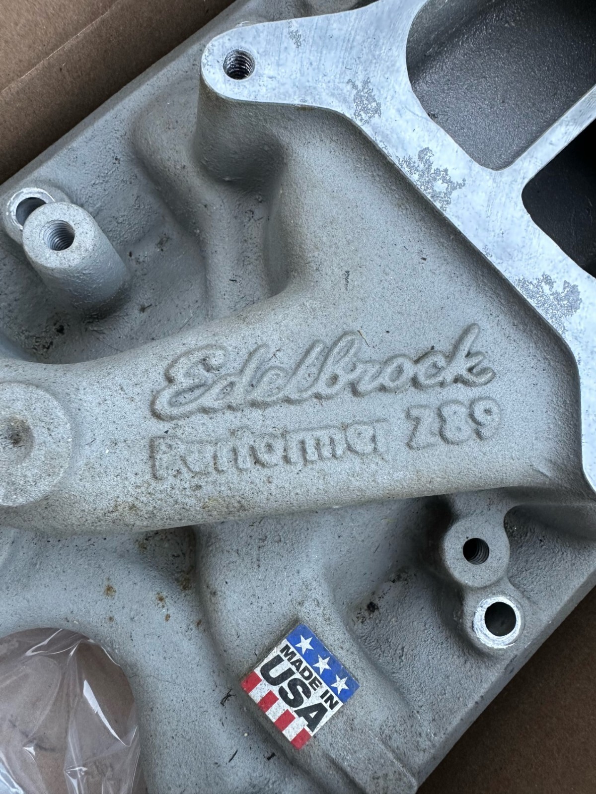 Edelbrock intake manifold sbf eBay