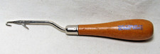 Vintage Latch Hook Rug Wood Handle Bernat Yarns Tool Made in England 6.5  