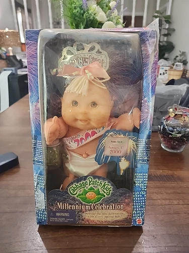 cabbage patch kids “ Millennium Celebration” Susan Gayle Janurary 1st 2000