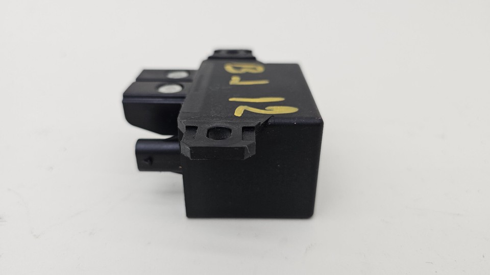 BMW F10 F13 F02 F30 F32 F80 F82 M3 M4 M6 Cooling Fan Relay Control LCI